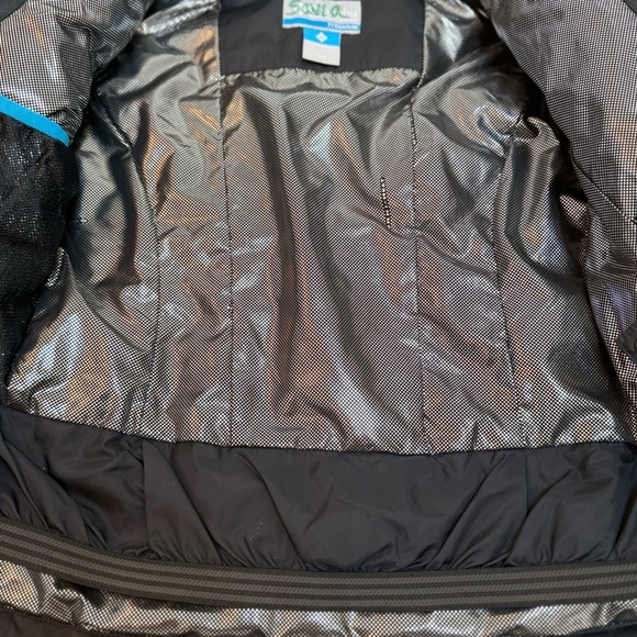 Kids Colombia titanium jacket size 7/8 snow ski & snowboard jacket in black - Picture 7 of 8